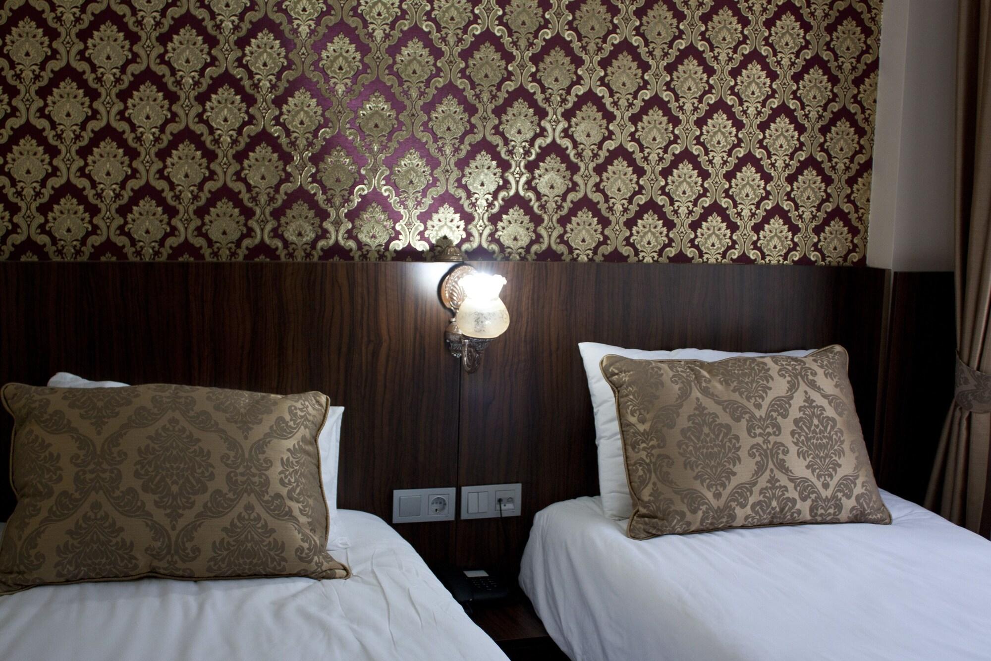Istanbul Central Hotel Bagian luar foto