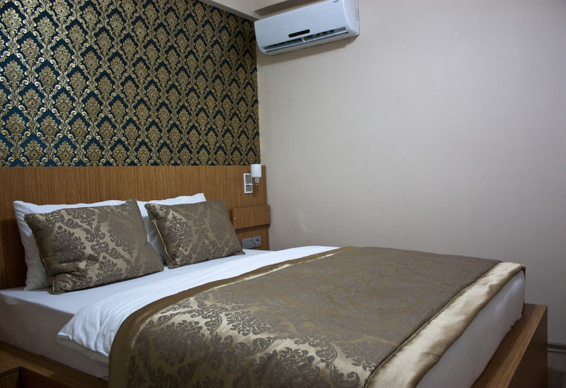 Istanbul Central Hotel Bagian luar foto