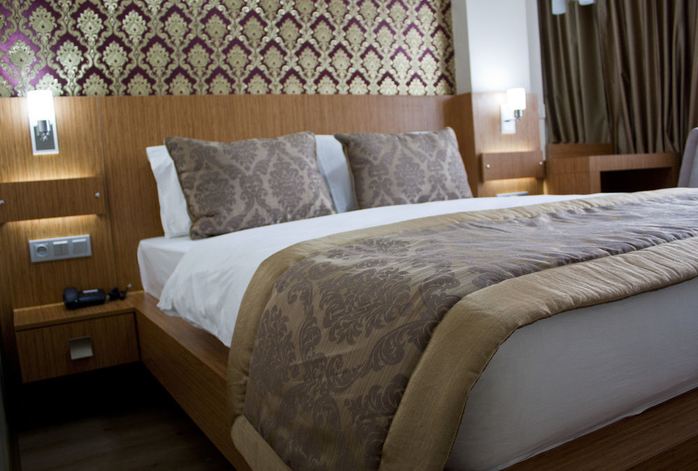 Istanbul Central Hotel Bagian luar foto